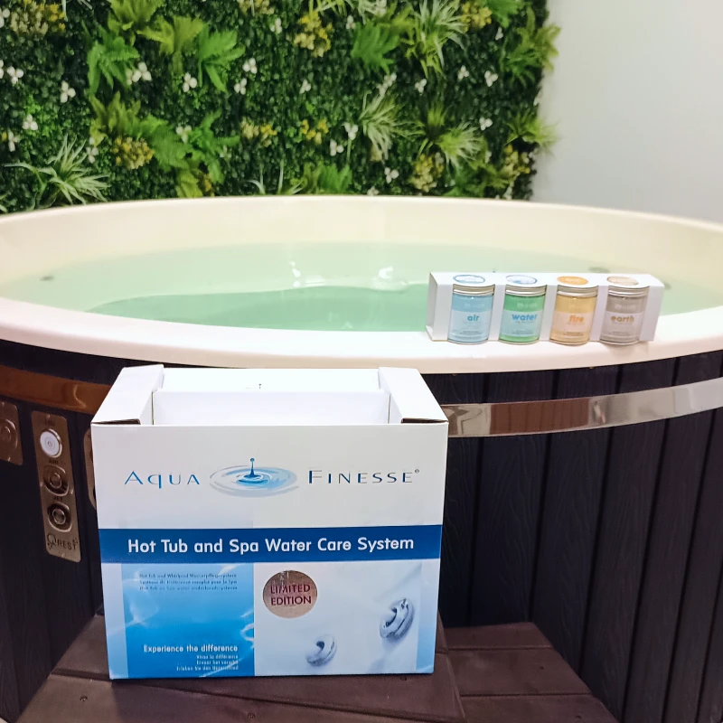 AquaFinesse-onderhoud-hottub-qrest-showroom AquaFinesse-onderhoud-hottub-qrest-showroom