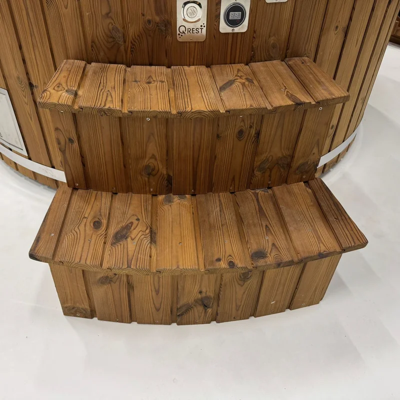 Spa gonflable électrique en Thermowood, Q-tub XL 3kW | Spa gonflable électrique en Thermowood Q tub XL 3kW 4 Spa gonflable électrique en Thermowood, Q-tub XL 3kW - Image 7