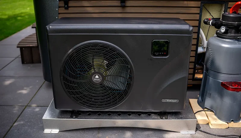 Hybride hottub met een warmtepomp