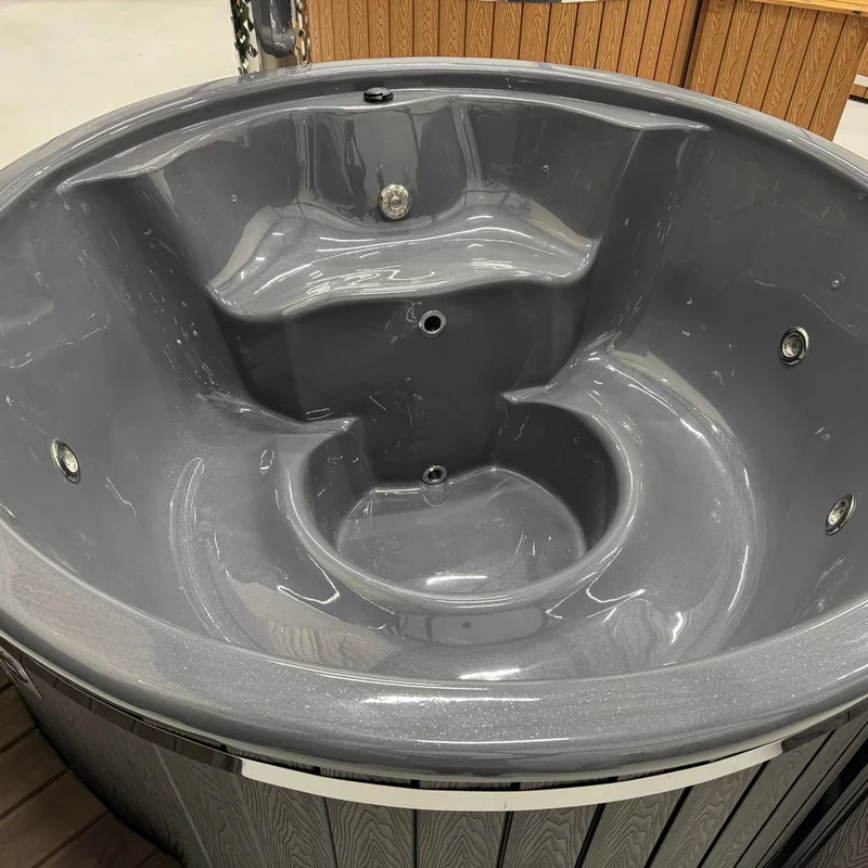 Hot tub au bois avec bois composite, Q-tub XL Intérieur Gris | Hot tub au bois avec bois composite Q tub XL Intérieur Gris 6 Hot tub au bois avec bois composite, Q-tub XL Intérieur Gris - Image 5